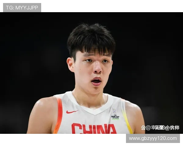 尼克-杨谈姚易后中国球员断层 幸见杨瀚森崛起成新核心 尼克-杨谈姚易后中国球员断层 幸见杨瀚森崛起成新核心